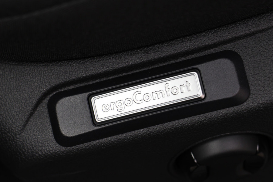 Volkswagen Caddy Cargo Maxi 2.0 TDI R-Line | LED | Camera | CarPlay | Lane Assist | Virtual Cockpit | Cruise control | DAB | Trekhaak | Keyless Go | Fabrieksgarantie
