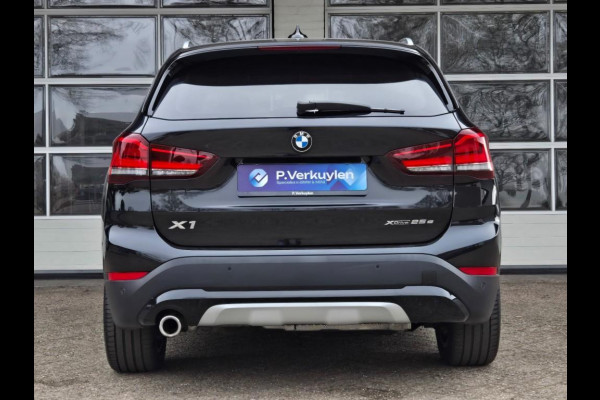 BMW X1 XDRIVE25E X LINE I SPORTSTOELEN I TREKHAAK I HEAD