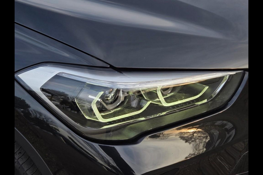 BMW X1 XDRIVE25E X LINE I SPORTSTOELEN I TREKHAAK I HEAD
