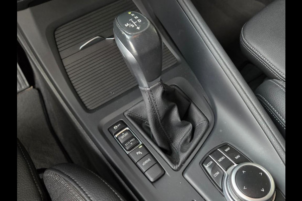 BMW X1 XDRIVE25E I PANORAMA I SPORTSTOELEN I KEYLESS I