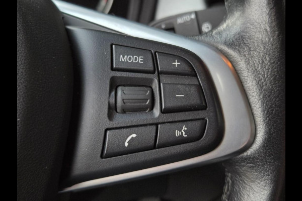 BMW X1 XDRIVE25E I PANORAMA I SPORTSTOELEN I KEYLESS I