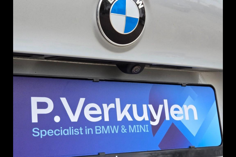 BMW X1 SDRIVE18I SPORTLINE I SPORTSTOELEN I CAMERA I 18