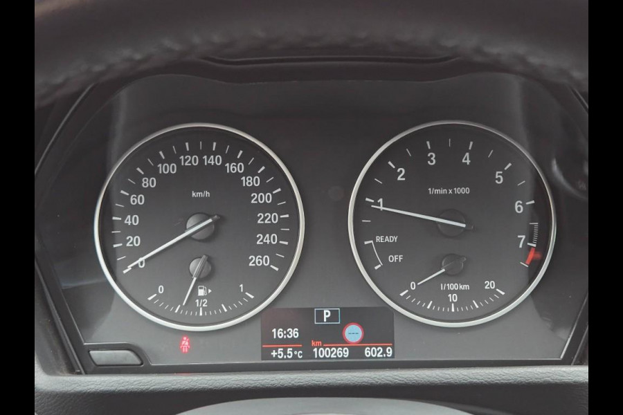 BMW X1 SDRIVE18I SPORTLINE I SPORTSTOELEN I CAMERA I 18