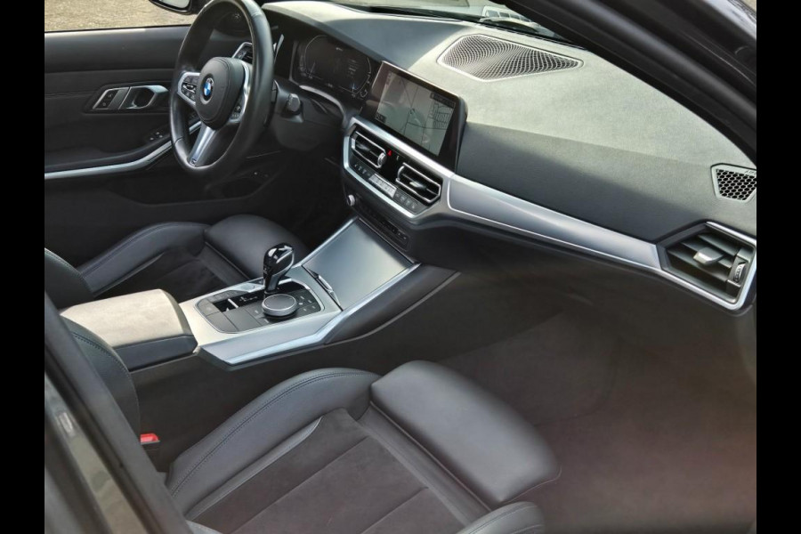 BMW 3-serie 330E XDR. M SPORT I LASER I PANORAMA I MEMORY
