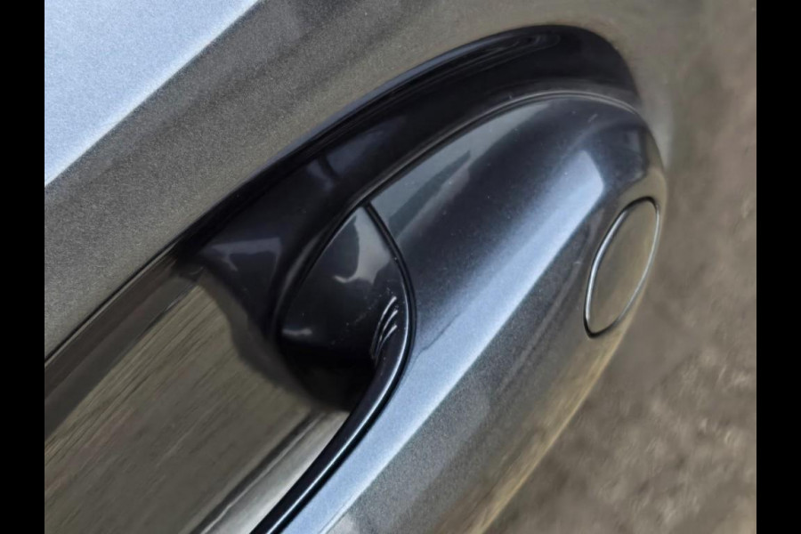 BMW 3-serie 330E XDR. M SPORT I LASER I PANORAMA I MEMORY