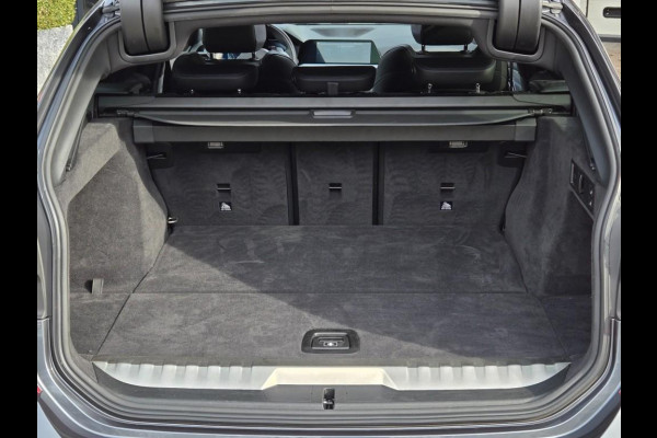 BMW 3-serie 330E XDR. M SPORT I LASER I PANORAMA I MEMORY