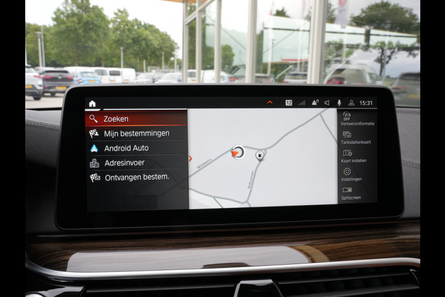BMW 5 Serie Touring 520i Business Edition Plus | Laserlicht | DAB | Comfortstoelen | Camera