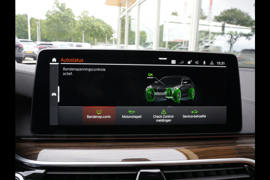 BMW 5 Serie Touring 520i Business Edition Plus | Laserlicht | DAB | Comfortstoelen | Camera