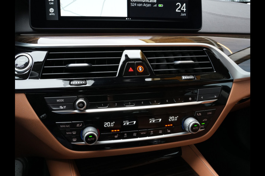 BMW 5 Serie Touring 520i Business Edition Plus | Laserlicht | DAB | Comfortstoelen | Camera