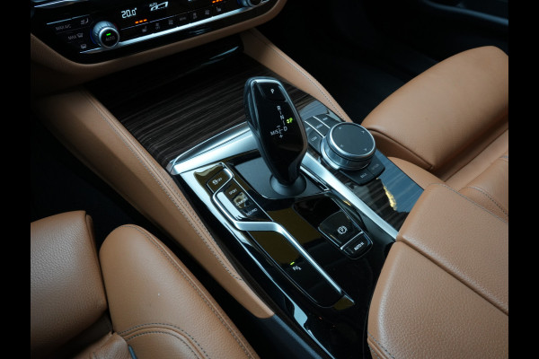BMW 5 Serie Touring 520i Business Edition Plus | Laserlicht | DAB | Comfortstoelen | Camera