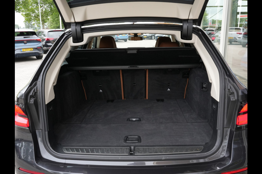 BMW 5 Serie Touring 520i Business Edition Plus | Laserlicht | DAB | Comfortstoelen | Camera