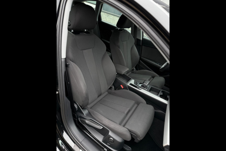 Audi A4 Avant 40 TFSI Launch edition Sport