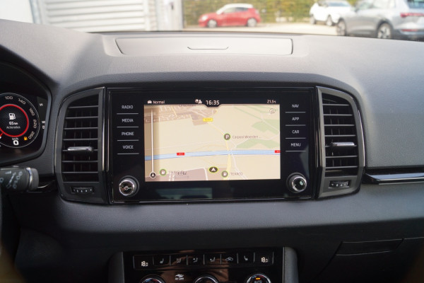 Škoda Karoq 1.5 TSI 150pk DSG Sportline -PANO-LED-ECC-TREKHAAK-