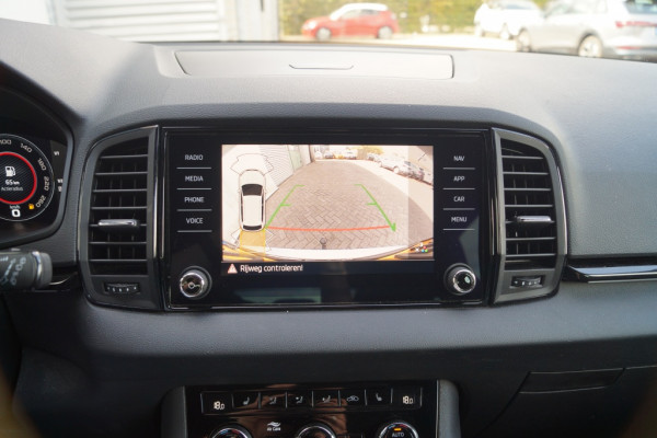Škoda Karoq 1.5 TSI 150pk DSG Sportline -PANO-LED-ECC-TREKHAAK-