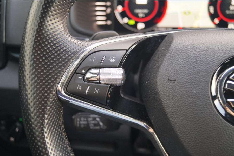 Škoda Karoq 1.5 TSI 150pk DSG Sportline -PANO-LED-ECC-TREKHAAK-