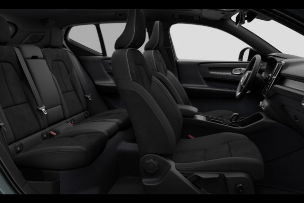 Volvo EX40 252PK Auotmaat Single Motor Extended Range Plus Panoramadak / Apple Carplay / Android Auto / Harman kardon audio / Adaptive cruise control / Pilot assist / Lichtmetalen velgen /