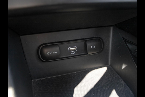 Kia Niro 1.6 GDi Hybrid DynamicLine l navigatie l achteruitrijcamera l climate control l