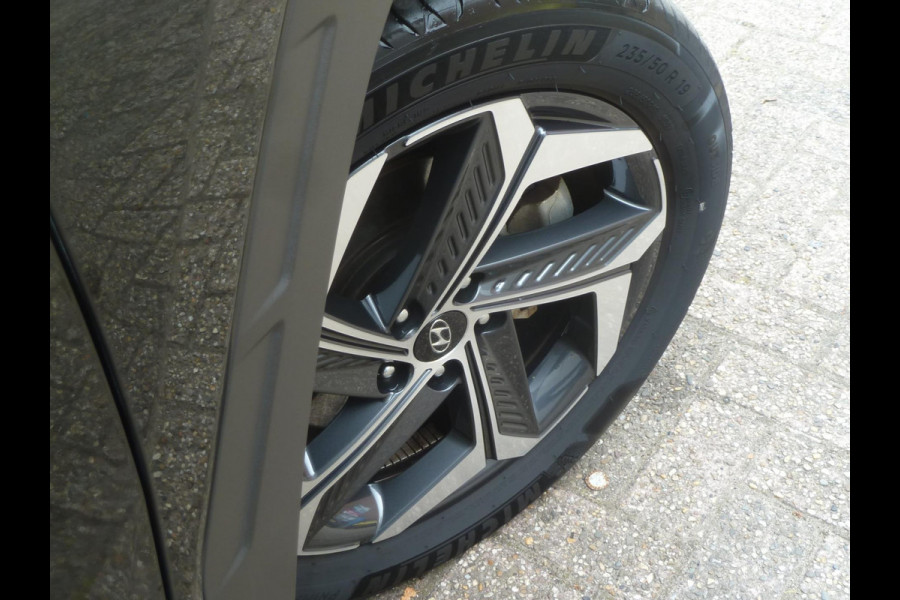 Hyundai Tucson 1.6 T-GDI HEV Premium Sky|Panodak|Leder/Memory|Stoelkoeling|360-Camera|Adaptive-Cruise|Navi