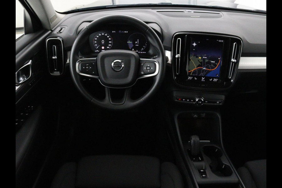 Volvo XC40 1.5 T5 Recharge Business Pro | Panoramadak | Stoel & stuurverwarming | Trekhaak | 360 camera | Adaptive cruise | Harman/Kardon | Carplay | Navigatie | Full LED