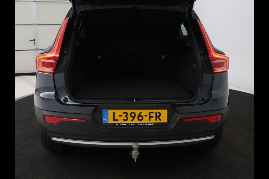 Volvo XC40 1.5 T5 Recharge Business Pro | Panoramadak | Stoel & stuurverwarming | Trekhaak | 360 camera | Adaptive cruise | Harman/Kardon | Carplay | Navigatie | Full LED