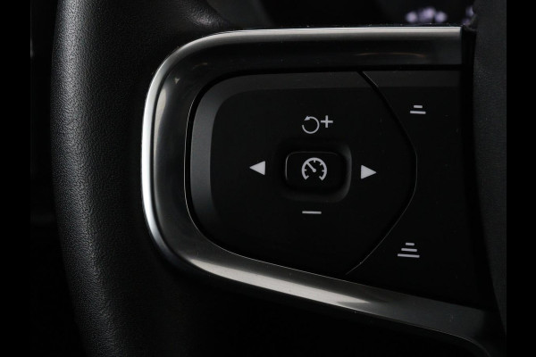 Volvo XC40 1.5 T5 Recharge Business Pro | Panoramadak | Stoel & stuurverwarming | Trekhaak | 360 camera | Adaptive cruise | Harman/Kardon | Carplay | Navigatie | Full LED