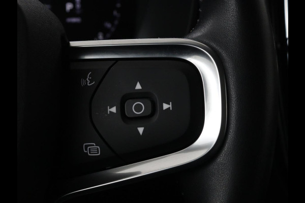 Volvo XC40 1.5 T5 Recharge Business Pro | Panoramadak | Stoel & stuurverwarming | Trekhaak | 360 camera | Adaptive cruise | Harman/Kardon | Carplay | Navigatie | Full LED