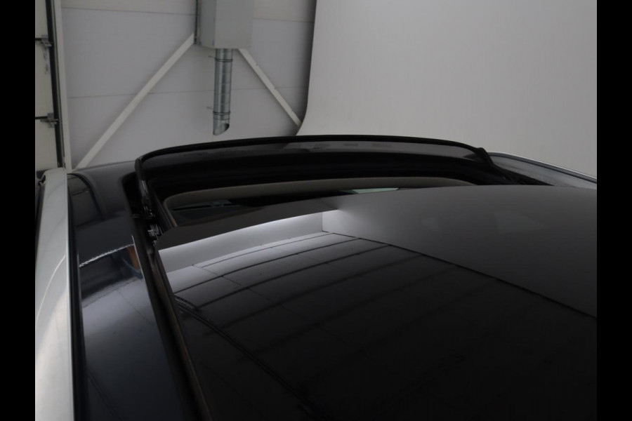 Volvo XC40 1.5 T5 Recharge Business Pro | Panoramadak | Stoel & stuurverwarming | Trekhaak | 360 camera | Adaptive cruise | Harman/Kardon | Carplay | Navigatie | Full LED