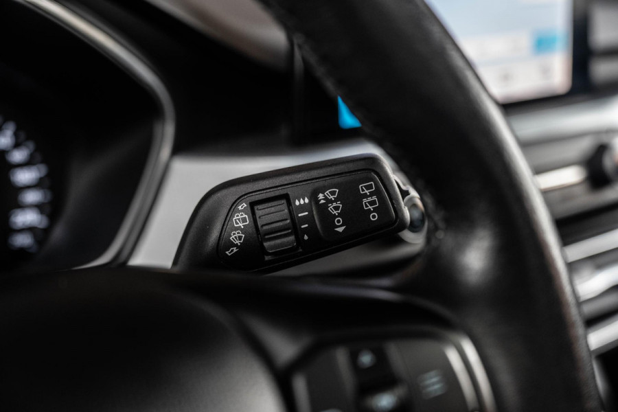 Ford FOCUS Wagon 1.0 EcoBoost Active Business | Pano | B&O | Camera