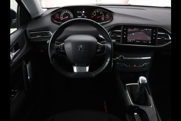 Peugeot 308 1.5 BlueHDi Executive | 1e eigenaar | Panoramadak | Carplay | Climate control | Navigatie | Parkeerhulp | Cruise control