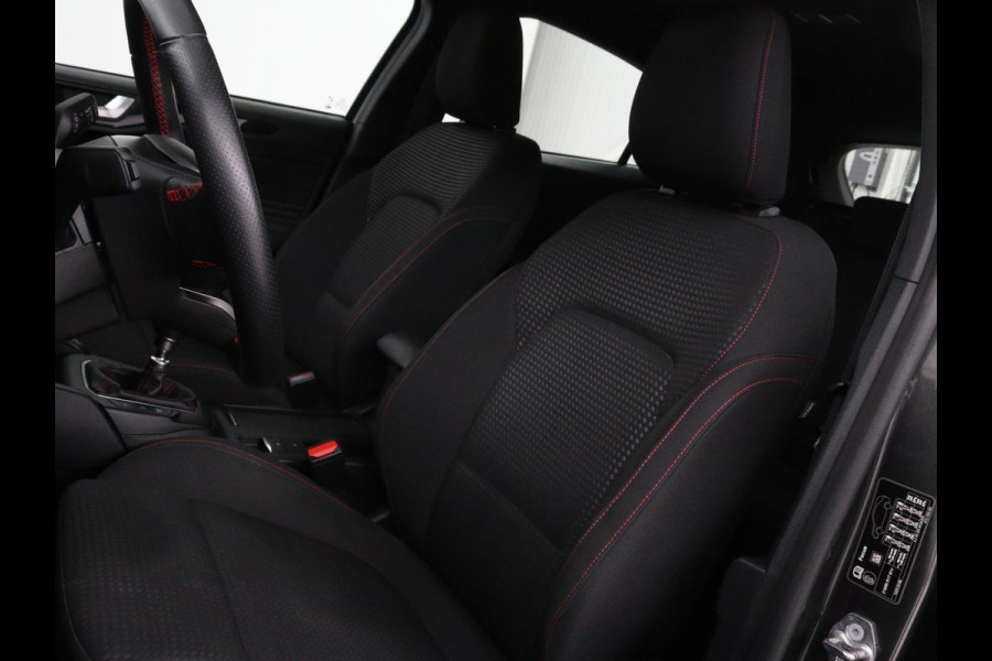 Ford Focus 1.0 EcoBoost ST Line | Stoel & stuurverwarming | Carplay | Navigatie | Climate control | Parkeerhulp | Cruise control | Bluetooth