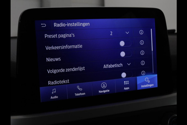 Ford Focus 1.0 EcoBoost Trend Edition Business | Carplay | Navigatie | Cruise control | Parkeerhulp | Airco | Bluetooth | Lichtmetalen velgen