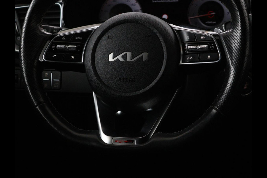 Kia ProCeed 1.5 T-GDi GT-Line | Panoramadak | Trekhaak | Stoel & stuurverwarming | Adaptive cruise | Camera | Carplay | Leder/Alcantara | Full LED | Navigatie | Keyless
