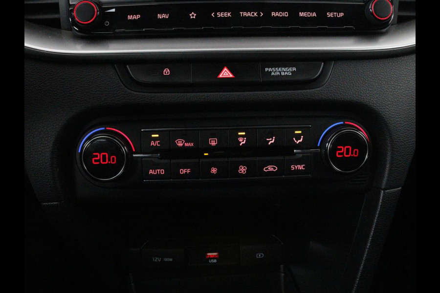 Kia Ceed 1.0 T-GDi DynamicLine | Trekhaak | Carplay | Camera | Parkeerhulp | Cruise control | Climate control | LED | Bluetooth