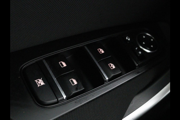 Kia Ceed 1.0 T-GDi DynamicLine | Trekhaak | Carplay | Camera | Parkeerhulp | Cruise control | Climate control | LED | Bluetooth