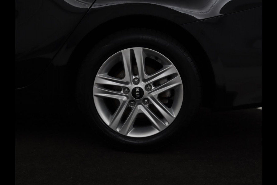 Kia Ceed 1.0 T-GDi DynamicLine | Trekhaak | Carplay | Camera | Parkeerhulp | Cruise control | Climate control | LED | Bluetooth