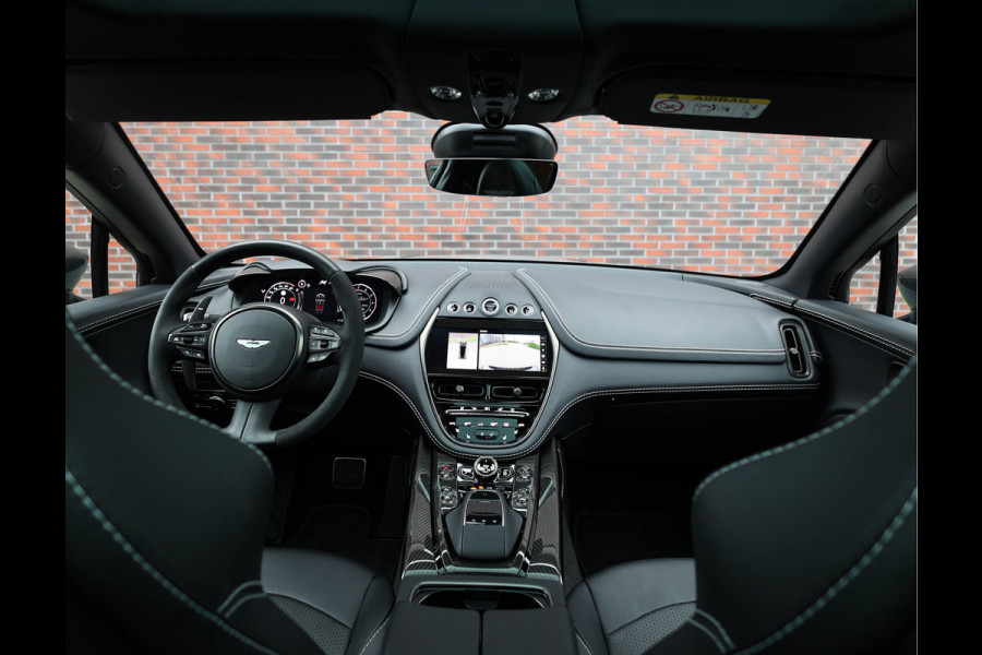 Aston Martin Dbx 4.0 V8 707 | China Grey - Carbon Pack