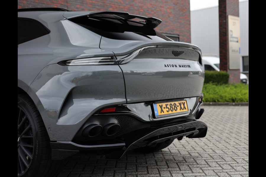 Aston Martin Dbx 4.0 V8 707 | China Grey - Carbon Pack