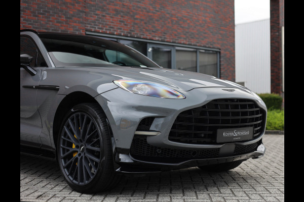 Aston Martin Dbx 4.0 V8 707 | China Grey - Carbon Pack