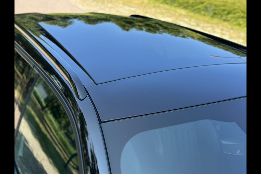Peugeot e-2008 EV GT 50 kWh, panoramadak,parelmoer, camera,vol leder, alle opties, eerste eigenaar, NL auto met nationale auto pas