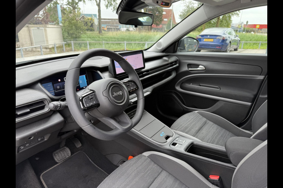Jeep Avenger Longitude 54kWh Aut. | Navi | Carplay | Stoelverwarming |