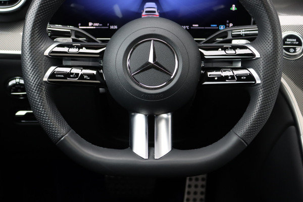 Mercedes-Benz GLC Coupé 300 4MATIC AMG Line Aut9 | Panoramadak | Distronic Pro | Trekhaak | Verwarmd Stuurwiel | Surround Camera | Memory | Nightpakket | Sfeerverlichting |
