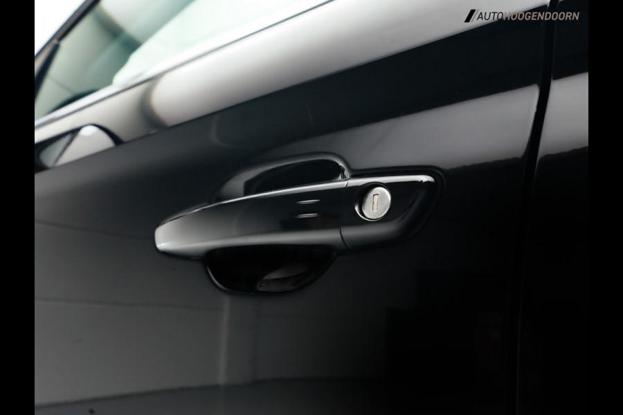 Opel CORSA-E Elegance 50 kWh (APPLE CARPLAY,LED,DIGITAAL DISPLAY,DODE HOEK,CRUISE,KEYLESS, GROOT NAVI,LM-VELGEN,TOPCONDITIE)