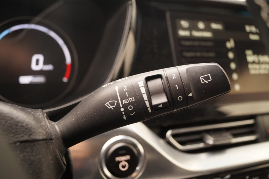Kia e-Niro ExecutiveLine 64kWh -LEER-NAVI-ECC-CAM-