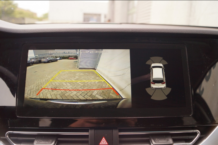 Kia e-Niro ExecutiveLine 64kWh -LEER-NAVI-ECC-CAM-