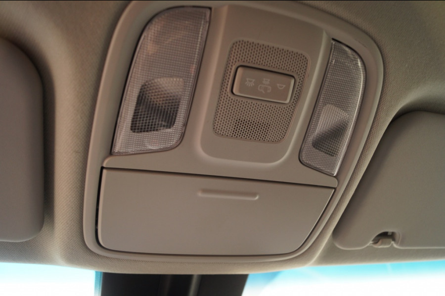Kia e-Niro ExecutiveLine 64kWh -LEER-NAVI-ECC-CAM-