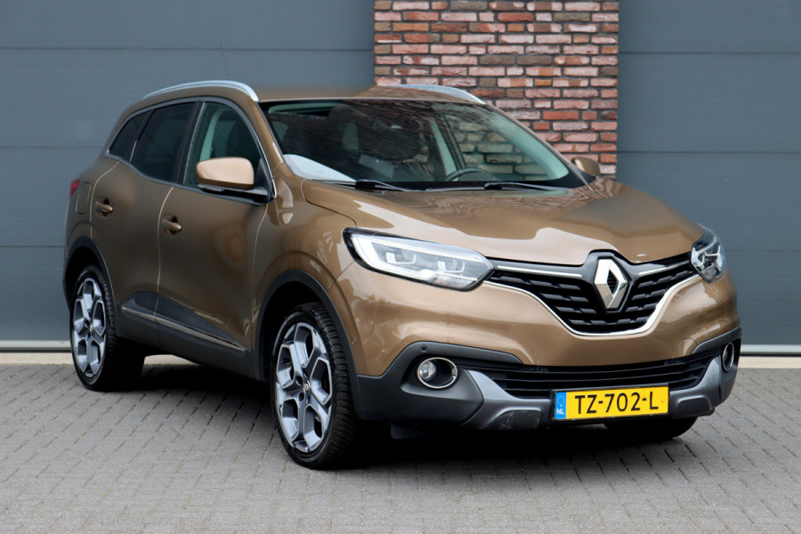 Renault Kadjar 1.2 TCe Intens | Leder | Camera | LED | Keyless | Stoelverwarming | Parkeerassistent | Dodehoekassistent | 19'' inch