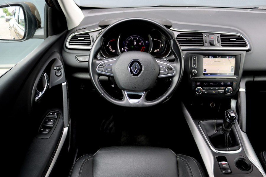 Renault Kadjar 1.2 TCe Intens | Leder | Camera | LED | Keyless | Stoelverwarming | Parkeerassistent | Dodehoekassistent | 19'' inch