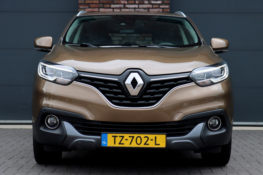 Renault Kadjar 1.2 TCe Intens | Leder | Camera | LED | Keyless | Stoelverwarming | Parkeerassistent | Dodehoekassistent | 19'' inch