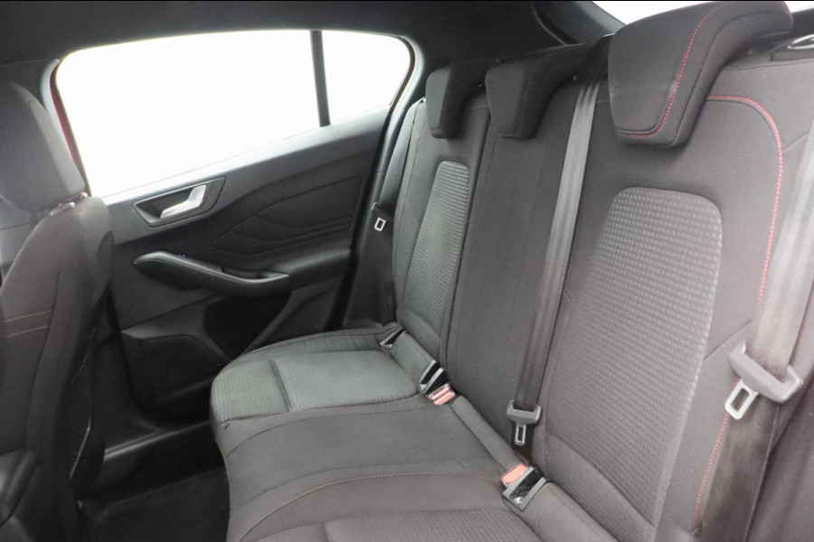 Ford Focus 1.0 EcoBoost ST Line Business Apple/Carplay Cruise/control Origineel NL