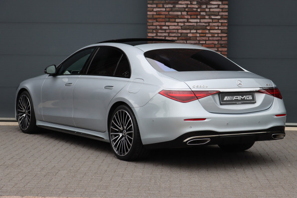 Mercedes-Benz S-Klasse 580 e 4MATIC Lang AMG Line | Airmatic | Chauffeurspakket | Achterasbesturing | Augmented HUD | Distronic+ | Burmester | Exclusief Nappa Leder | 3D-Display | Vlakkenverwarming |